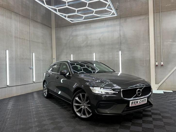 VOLVO V60 MOMENTUM/AUTOMAAT/LEER/CARPLAY/ZETELVWRMNG/GRNTIE, Auto's, Volvo, Bedrijf, Te koop, V60, ABS, Diesel, Euro 6, Break