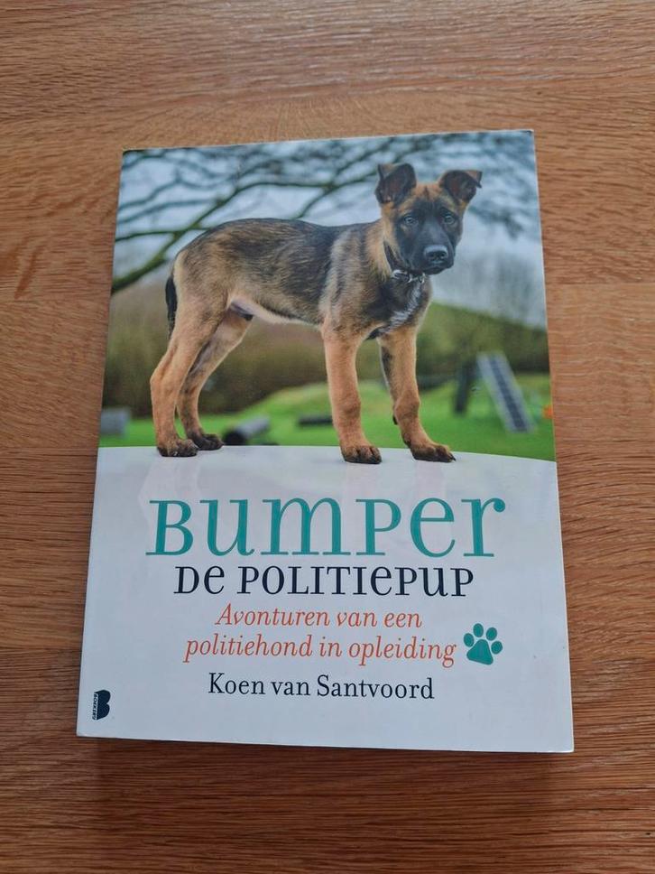 Koen van Santvoord - Bumper de politiepup, Livres, Livres Autre, Enlèvement ou Envoi