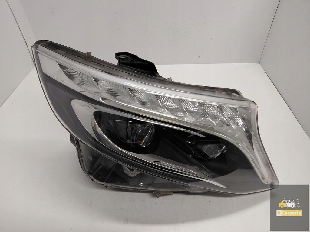 A4479064700, Mercedes V-Klasse W447 Grijs Full Led ILS recht, Gebruikt, Mercedes-Benz AG, Mercedes-Benz, Mercedesstrasse 120
70372  Stuttgart, DE