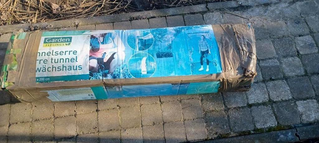 Serre (nog nieuw in de doos), Tuin en Terras, Folie, Kweekkas, Zo goed als nieuw, Ophalen