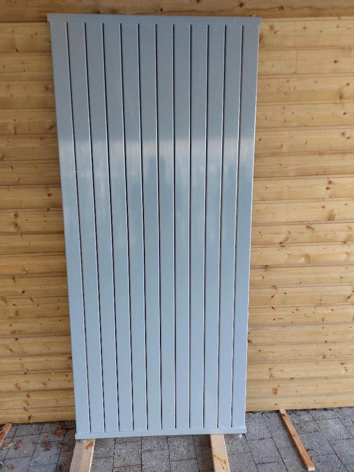 Sierradiator, Bricolage & Construction, Chauffage & Radiateurs, Utilisé, Radiateur, 800 watts ou plus, 80 cm ou plus, 60 à 150 cm