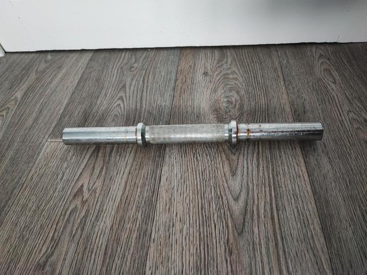 1 x barre d'haltère 2,8cm., Sports & Fitness, Équipement de fitness, Utilisé, Barre d'haltères, Bras, Jambes, Pectoraux, Abdominaux