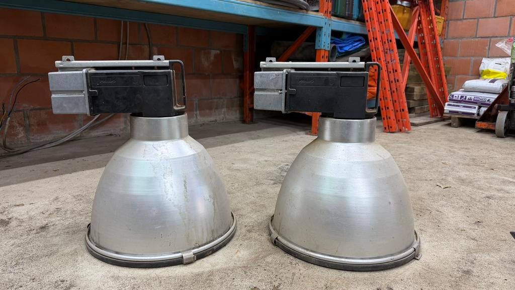 Industriële phillips lamp. 250 watt., Huis en Inrichting, Ophalen, Gebruikt, Glas, Minder dan 50 cm