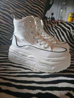 Splinternieuwe hoge sneakers met plateauzool, Kleding | Dames, Ophalen of Verzenden, Sneakers