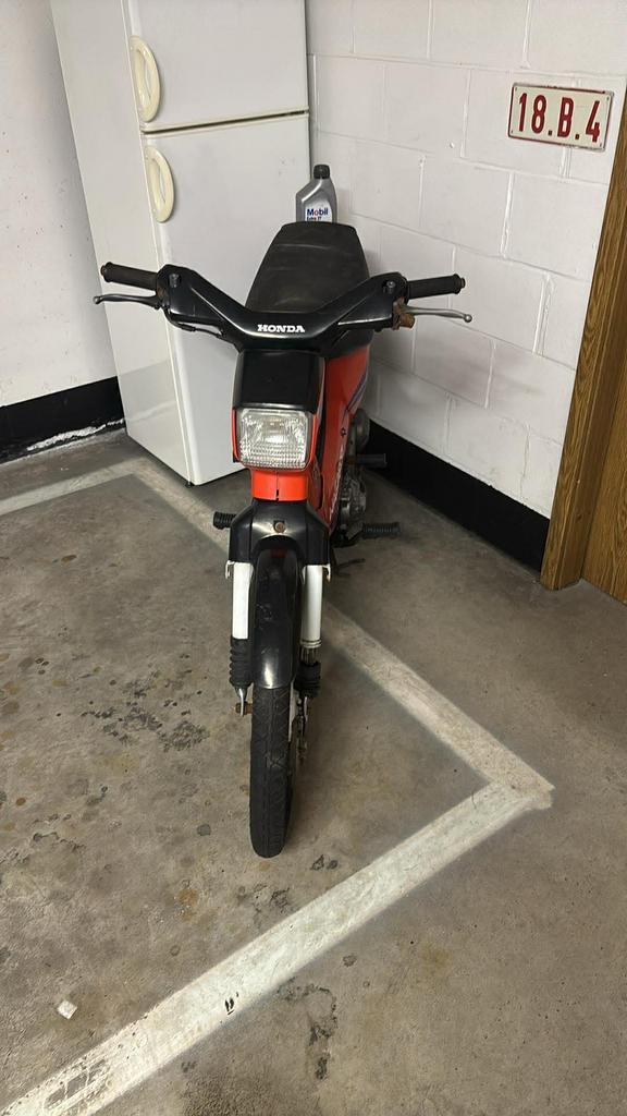 Honda wallaroo opknapper, Fietsen en Brommers, Brommers | Crossbrommers, Zo goed als nieuw, Honda, Ophalen