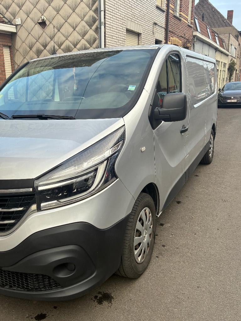 Renault Trafic 2020 2.0 dCi 3-zit, Argent ou Gris, Achat, Euro 6, Entretenue par le concessionnaire