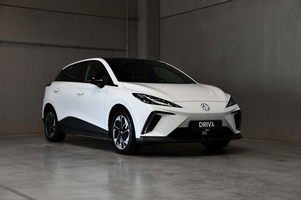MG MG4 WAARBORG TOT 10/2030 l 64 kWh l Comfort l DAB l Carpl, Auto's, MG, Gebruikt, Zwart, https://public.car-pass.be/vhr/2d97d4a5-8529-4d29-ac68-52fb2cdf6734
