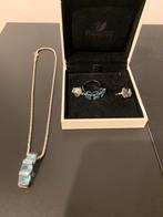 Swarovski jewelry : ketting -oorringen en ring, Ophalen, Zo goed als nieuw