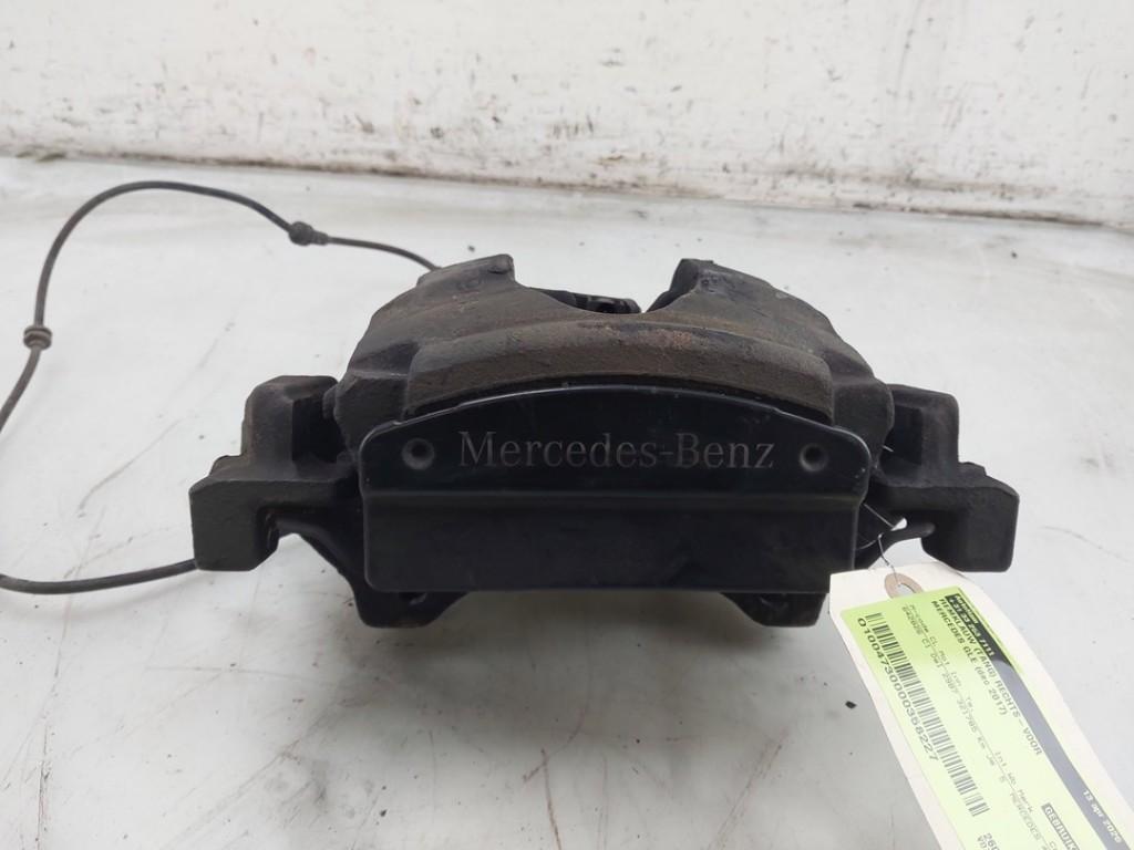 ETRIER DE FREIN AVANT DROIT Mercedes-Benz GLE (W166), Autos : Pièces & Accessoires, Dhr. J. Ham, Mercedes-Benz, Administratie@autoham.nl