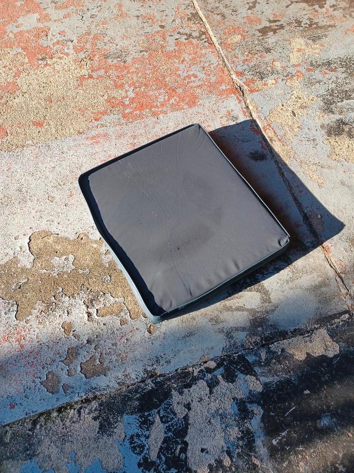 Origineel Tempur-Med Zitkussen 40x40, Divers, Matériel Infirmier, Utilisé, Enlèvement