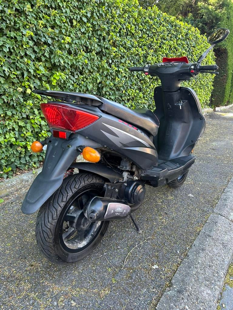 Scooter keeway classe A, Ophalen, Zo goed als nieuw, Peugeot