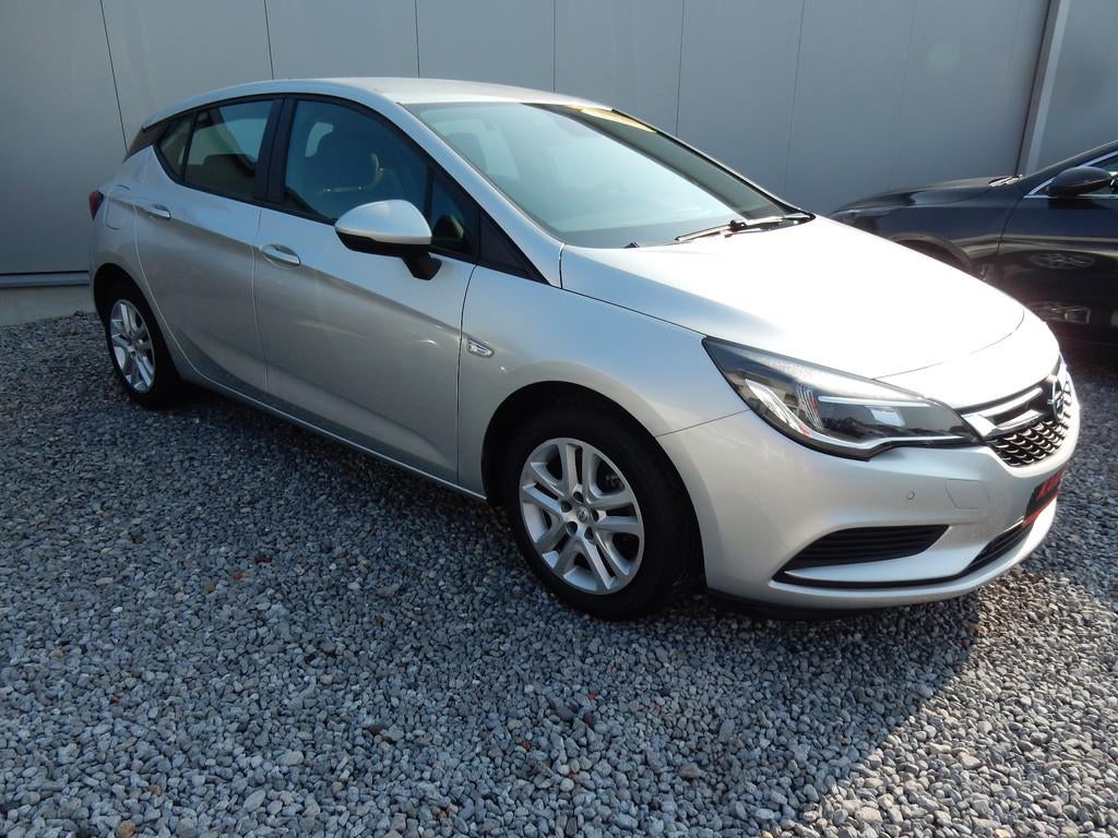 Opel Astra Airco/cruise/ park.sensor v+a/ (bj 2019), Auto's, Euro 6, 110 g/km, Parkeersensor, Bedrijf