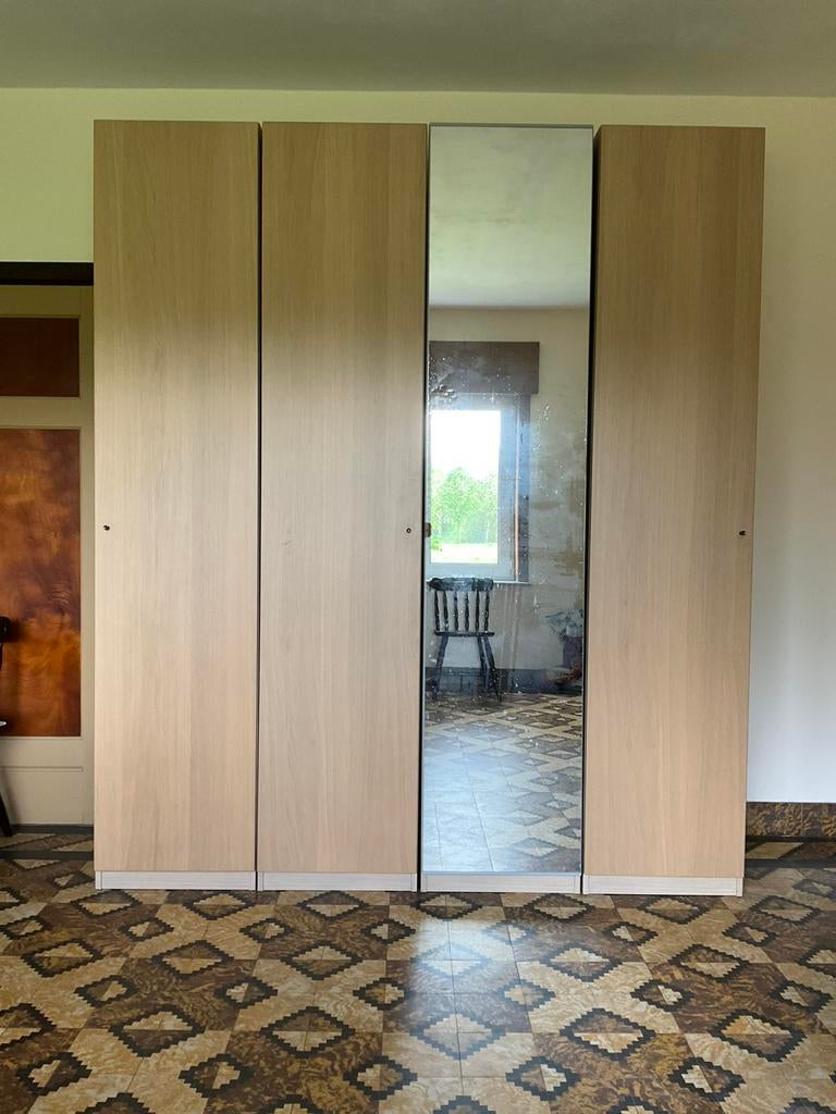 Degelijke kleer- of opbergkast, Enlèvement, Comme neuf