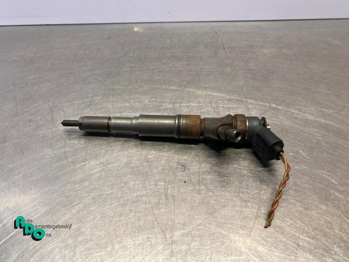 Injecteur (diesel) d'un BMW 1-Serie (1-Serie 03-), -, 3 mois de garantie, Utilisé, -