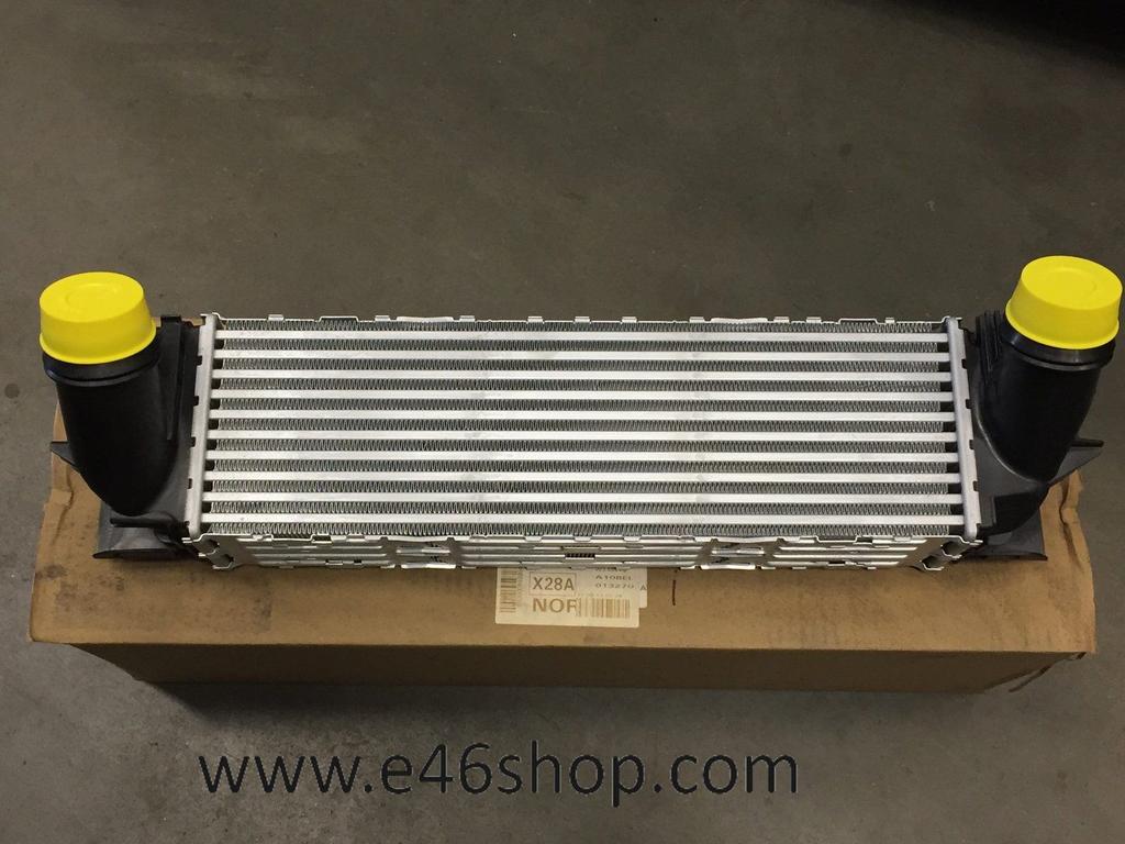 Intercooler BMW X3 X4 oe 17517823571 ; NIEUW EN ORGINEEL BMW, Auto-onderdelen, Motor en Toebehoren, -, -, Nieuw, Ophalen of Verzenden