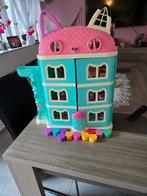 Gabby's poppenhuis, Ophalen, Poppenhuis
