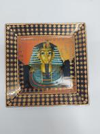 Fathi Mahmoud porselein, Enlèvement ou Envoi