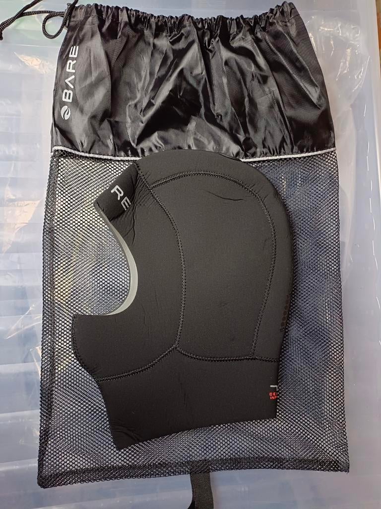 BARE Celliant Infrared duikmuts M, Watersport en Boten, Duiken, Ophalen of Verzenden, Nieuw, Duikpak