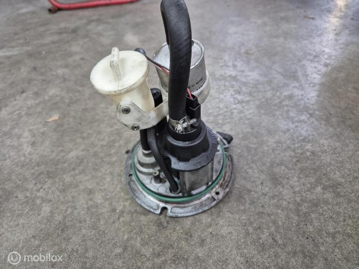 Benzinepomp brandstofpomp unit 748 916 996 998 SP SPS, Motoren, Onderdelen | Ducati, Gebruikt, Ophalen of Verzenden