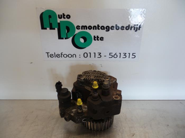 Pompe carburant mécanique d'un Renault Scenic (Scenic 03-), Autos : Pièces & Accessoires, Systèmes à carburant, Renault, Utilisé