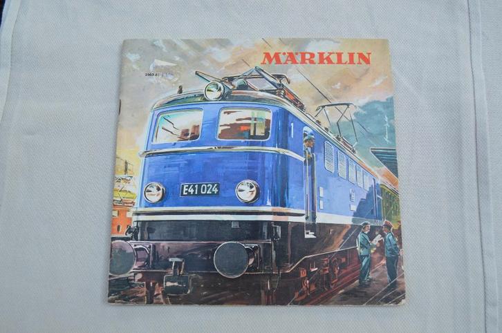 Catalogue Märklin 1960/61FR complet, presque neuf, Hobby & Loisirs créatifs, Trains miniatures | HO, Utilisé, Livre, Revue ou Catalogue