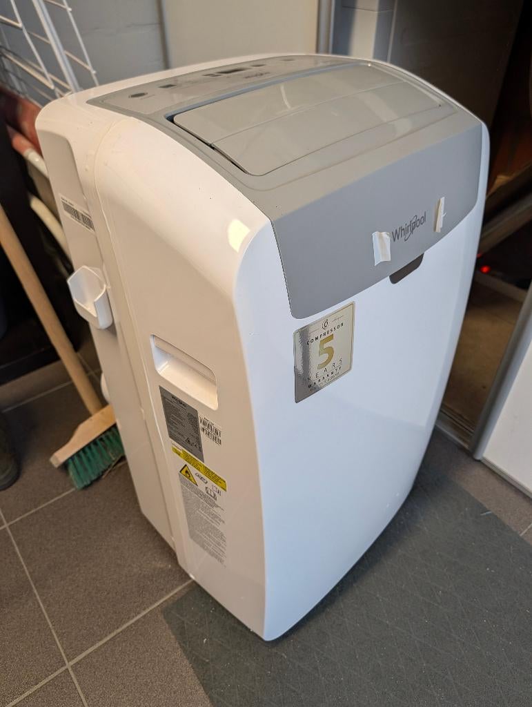Whirlpool Mobiele Airco PACW212HP, Koelen en Ontvochtigen, Minder dan 60 m³, Timer, 3 snelheden of meer