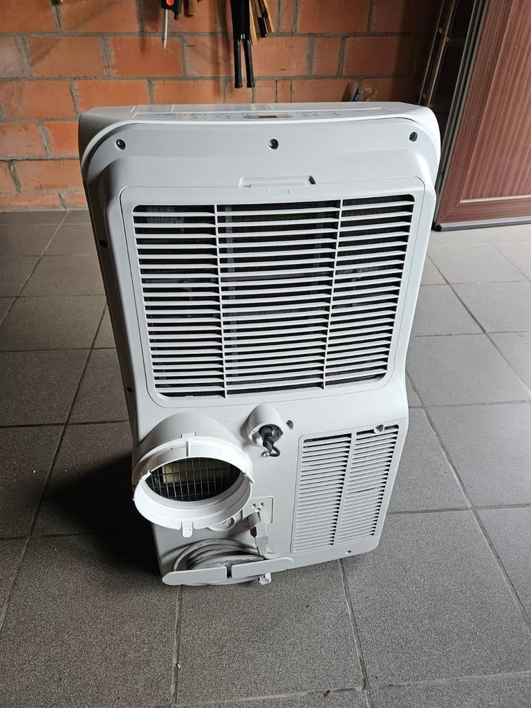 Mobiele airco, koelen en verwarmen, Elektronische apparatuur, Ophalen, Verwarmen, Mobiele airco