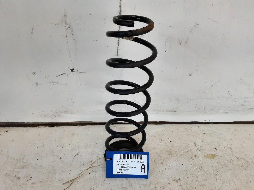 RESSORT DE SUSPENSION ARRIERE Golf VII (AUA) (5Q0511121), Utilisé, Volkswagen