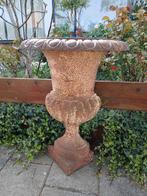 Demi-pot de fleurs en fonte de 75 cm de haut, Jardin & Terrasse, Enlèvement