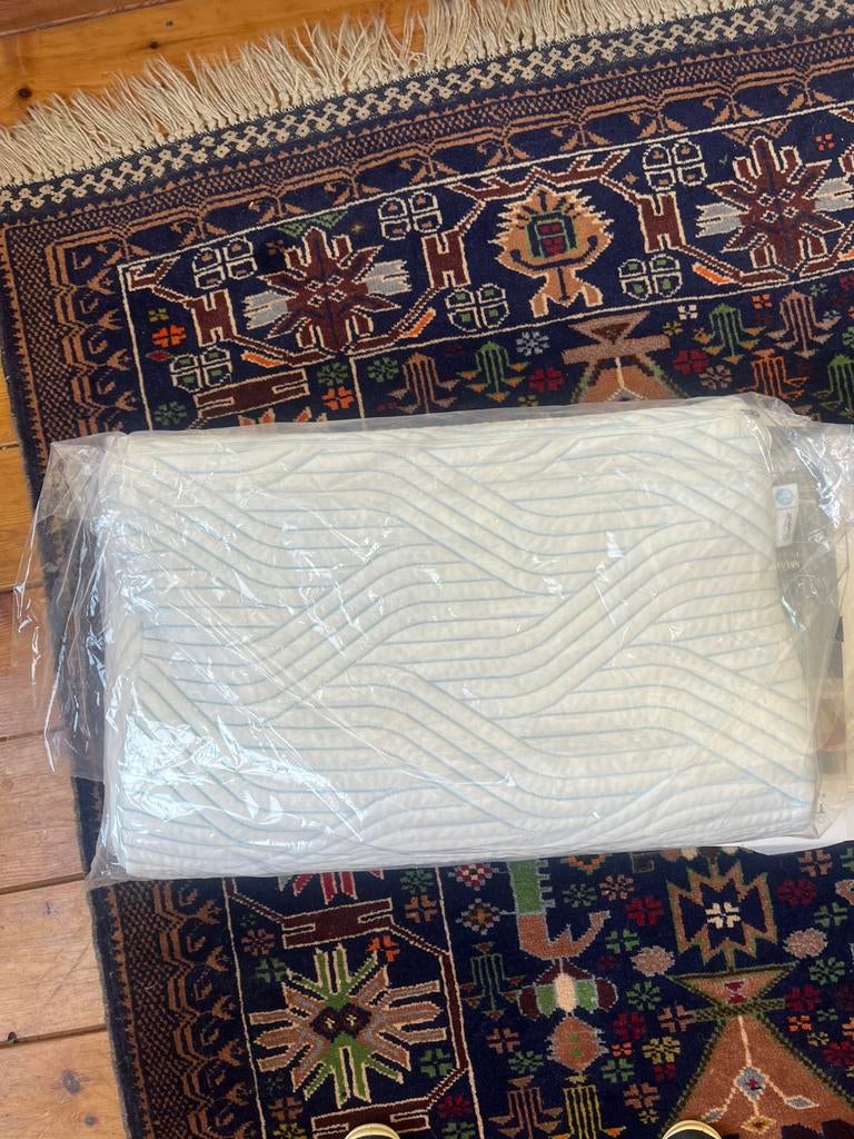 Ergonomisch hoofdkussen, Ophalen of Verzenden, Zo goed als nieuw