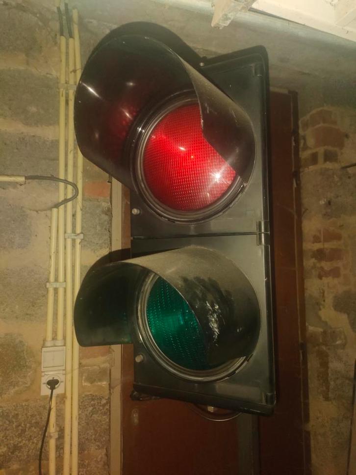 Werkend verkeerslicht als decoratie / mancave, Antiek en Kunst, Kunst | Designobjecten, Ophalen