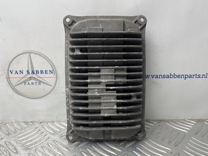 Module phare LED d'un Mercedes S-Klasse, Autos : Pièces & Accessoires, Éclairage, Mercedes-Benz, Utilisé, 3 mois de garantie