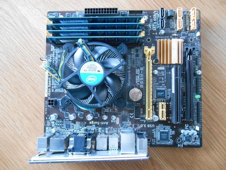 Asus motherboard + CPU i5 + 8GB RAM - Optie Asus GPU 2GB/4GB, Computers en Software, Moederborden, Intel, DDR3, Ophalen of Verzenden