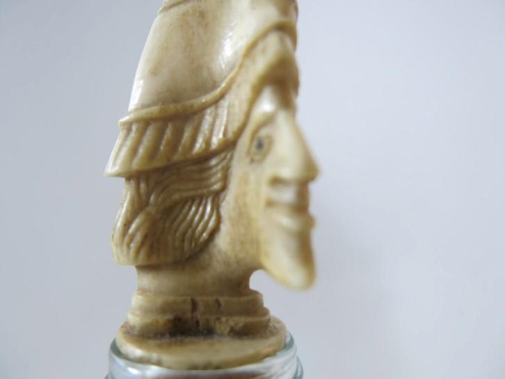 Snijwerk flessenstop  hertengewei ca 1850, Antiek en Kunst, Kunst | Beelden en Houtsnijwerken, Ophalen of Verzenden