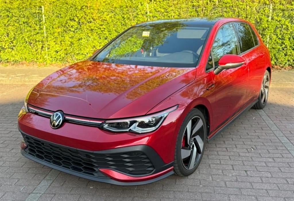 Vw golf 8 gti clubsport 300pk, Auto's, Volkswagen, Automaat, 1995 cc, Dealer onderhouden, 221 kW