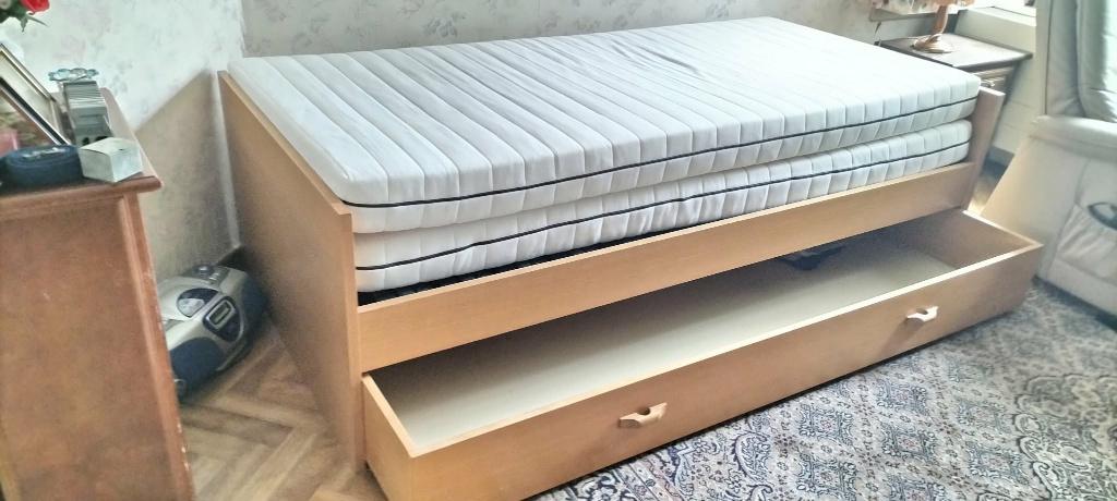 Eenpersoonsbed, 100 cm, Une personne, Brun, Enlèvement