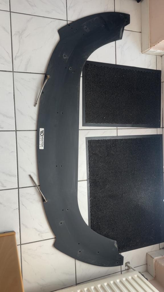 Maxton design front lip, Autos : Pièces & Accessoires, Carrosserie & Tôlerie, Enlèvement