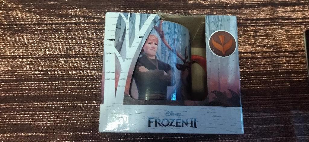 Tasse la reine des neiges, Ophalen, Nieuw