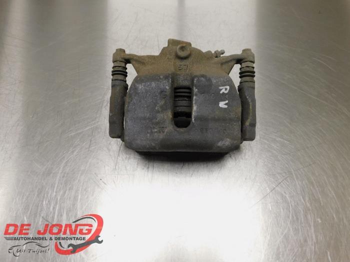 Etrier de frein (pince) avant droit d'un Volkswagen Golf, Autos : Pièces & Accessoires, Freins & Transmission, Volkswagen, Utilisé
