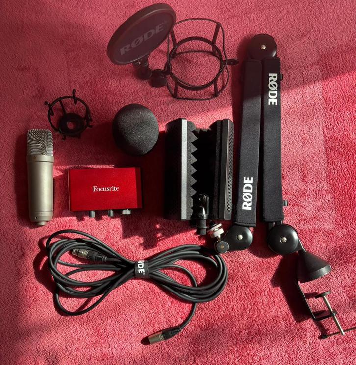 Pack Studio PRO COMPLET - Røde & Focusrite (Prêt à l'emploi), Musique & Instruments, Microphones, Comme neuf, Enlèvement