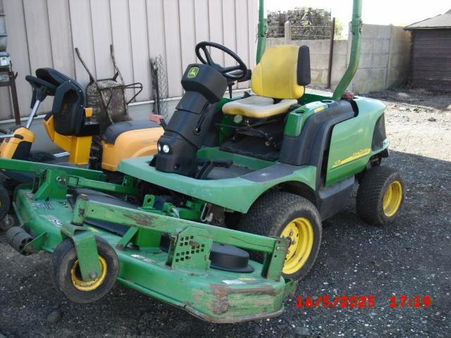 Tondeuse autoportée"JOHN DEER " 4x4 diesel, Jardin & Terrasse, Tondeuses autoportées, Utilisé, 120 cm ou plus, Démarrage électrique