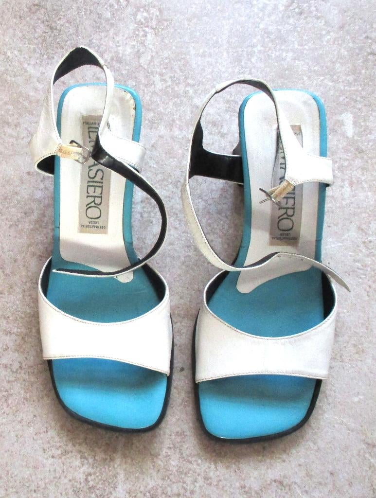 1  paar zomerschoenen met hakken - ILMASIERO - mt 37 -, Vêtements | Hommes, Chaussures, Ilmasiero, Enlèvement ou Envoi, Comme neuf