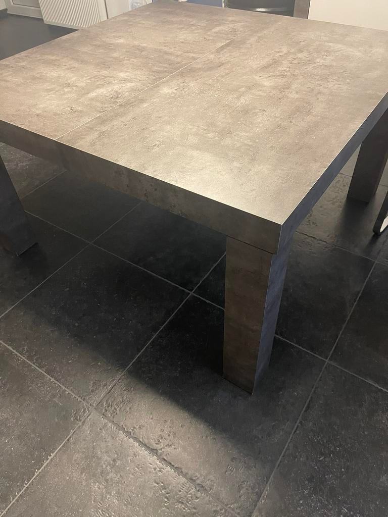 Table, Huis en Inrichting, Tafels | Eettafels, Ophalen, Zo goed als nieuw