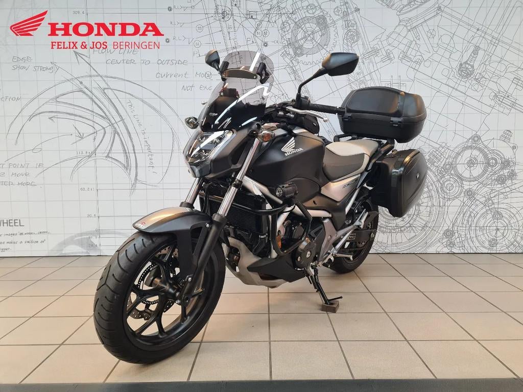 Honda NC750S (année de construction 2016), Motos, Motos | Honda, Entreprise, Plus de 35 kW, 750 cm³, Tourisme