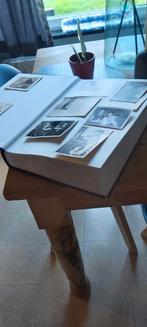 Boek met 300 stuks geboortekaartjes jaren 1920,30,40 ,50,60., Verzamelen, Geboortekaartjes en Visitekaartjes, Ophalen