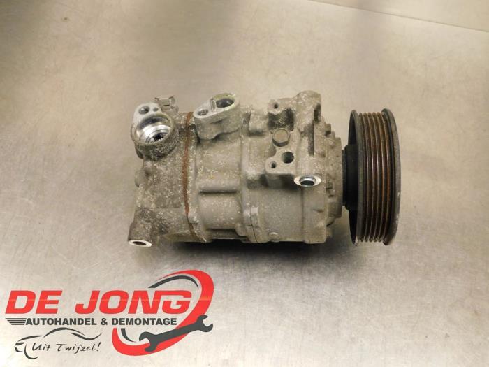 Aircopomp van een Volkswagen Golf, Gebruikt, -, Volkswagen, -