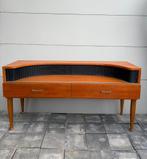 Vintage mid-century teak TV meubel / dressoir, Huis en Inrichting, Ophalen, Zo goed als nieuw