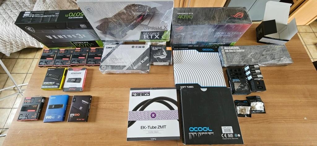 RTX + SSD + Waterkoeling grafische kaartenset., Computers en Software, Videokaarten, Nieuw, Nvidia, PCI-Express 5.0, Overige soorten
