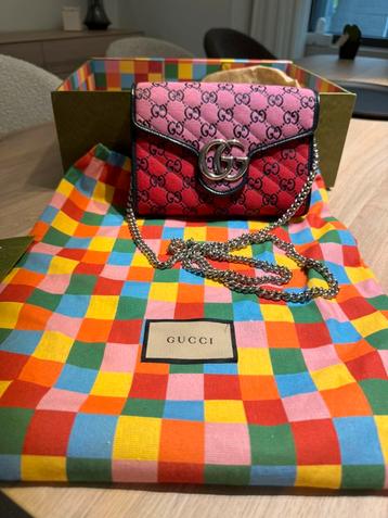 Gucci Marmont GG logo crossbody  beschikbaar voor biedingen