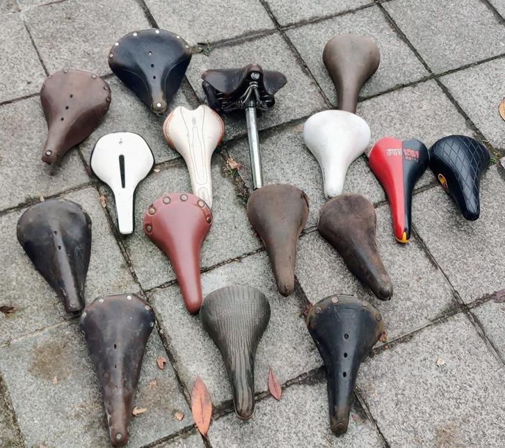 Lot de 16 selles vintage de vélo (Brooks, San Marco...), Fietsen en Brommers, Fietsen | Kinderfietsjes, Gebruikt, Ophalen